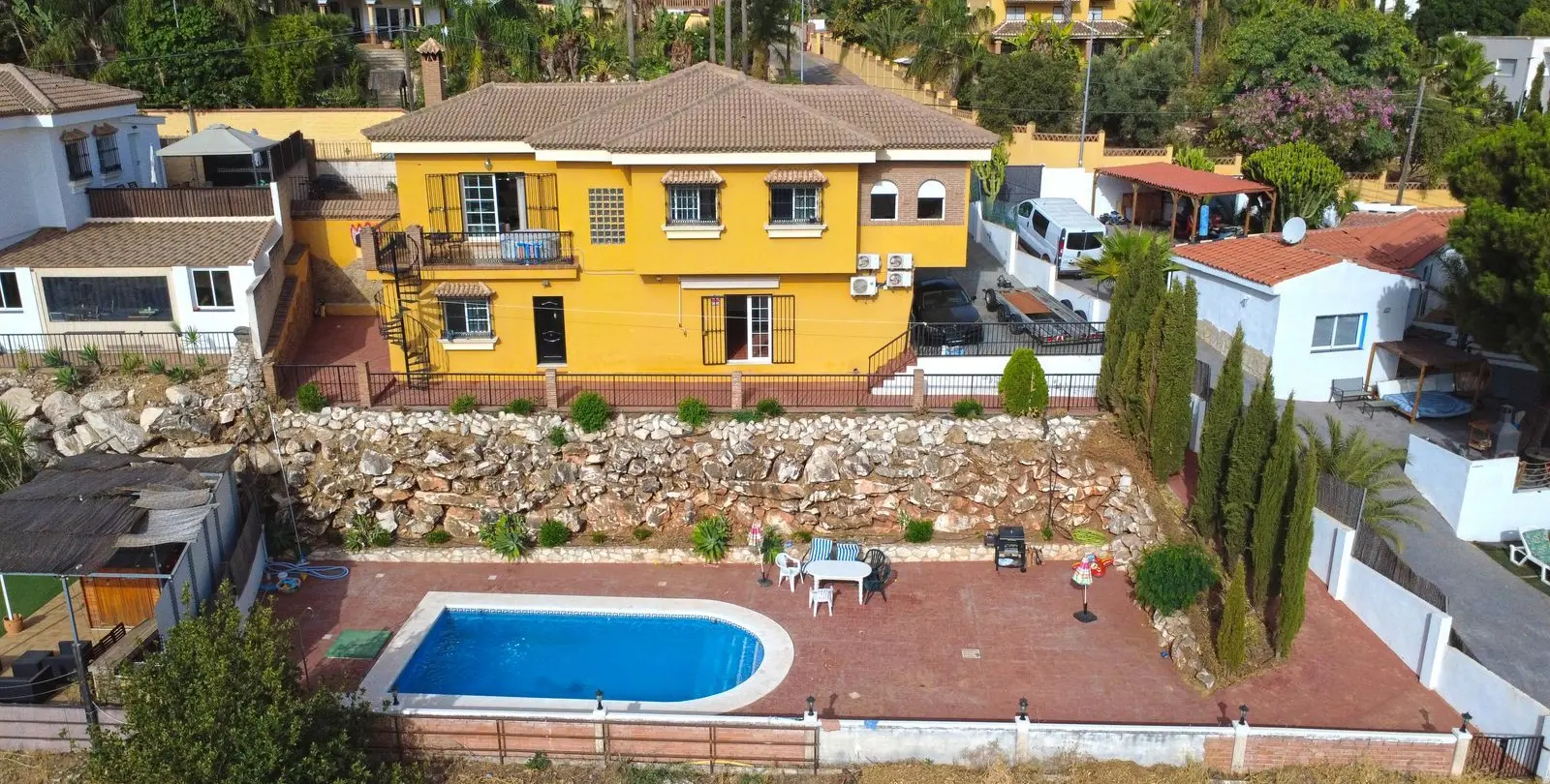 Продажа  отдельно стоящей виллы в Alhaurín de la Torre 23