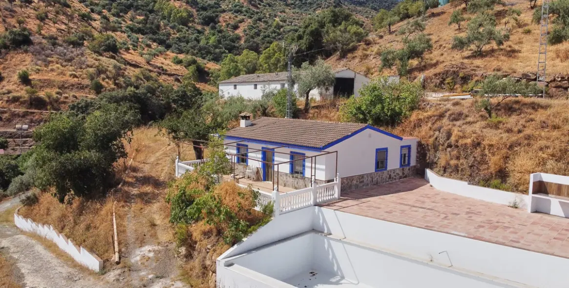 Продажа  жилого участка в Malaga (район Provincia de Málaga) 1