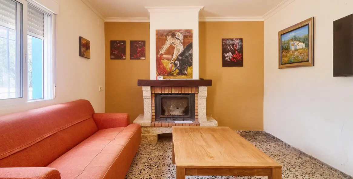 Sale of residential plot in Guaro 14