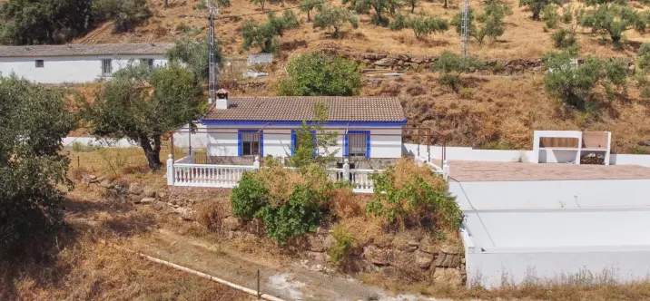 Venta de parcela residencial en Guaro 1