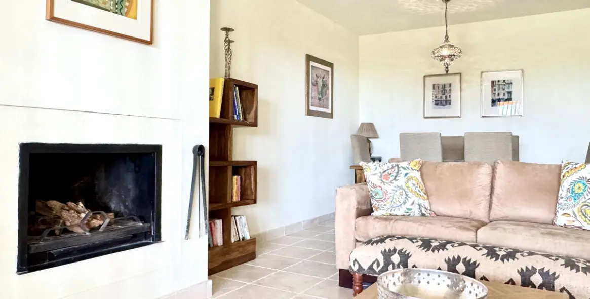 Продажа апартаментов на первом этаже в Los Flamingos 11