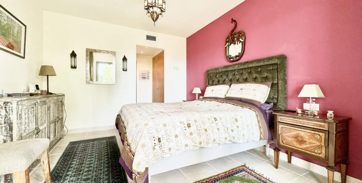 Продажа апартаментов на первом этаже в Los Flamingos 14