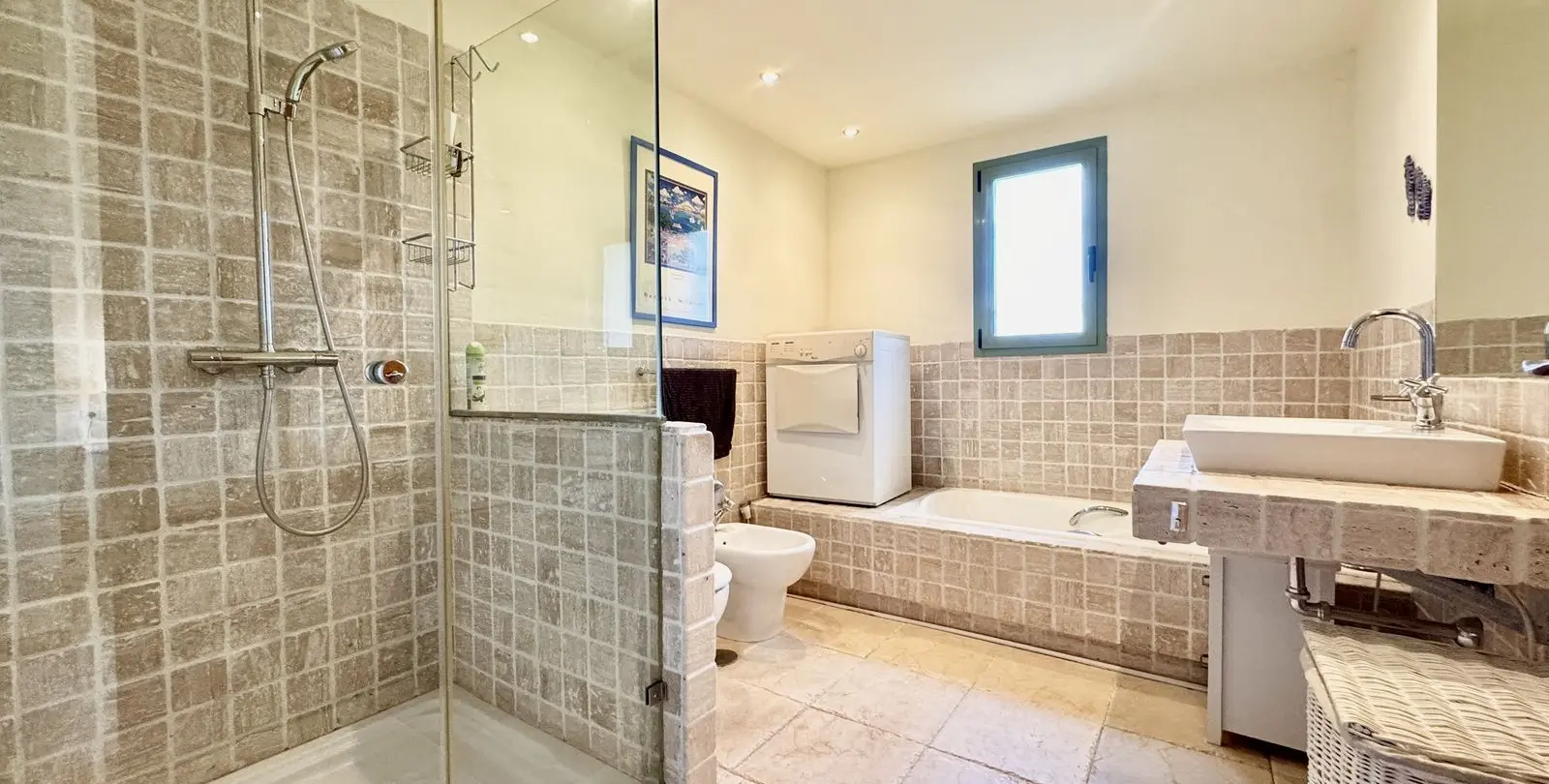 Sale of ground floor apartment in Los Flamingos 18