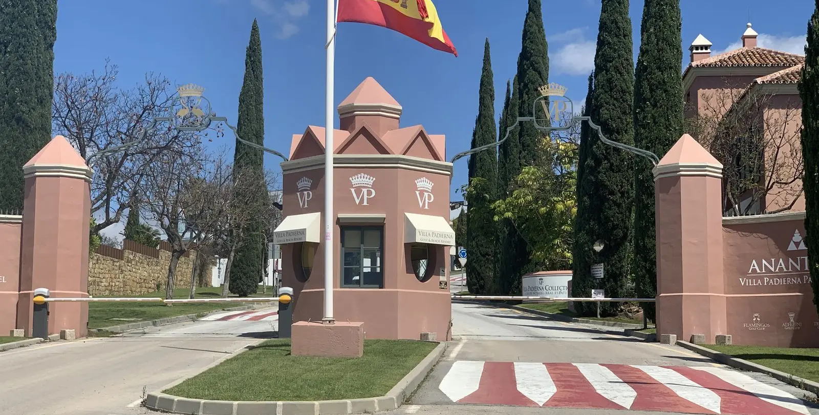 Sale of ground floor apartment in Los Flamingos 21