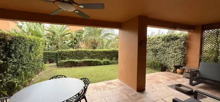 Продажа апартаментов на первом этаже в Atalaya 3