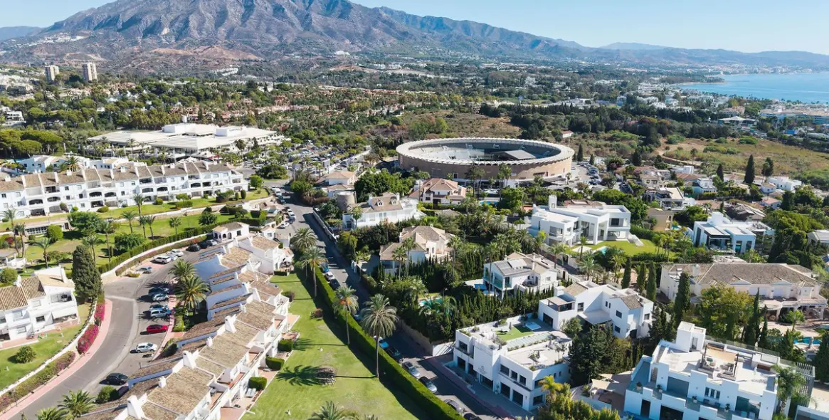 Venta de apartamento en planta baja en Nueva Andalucía 1