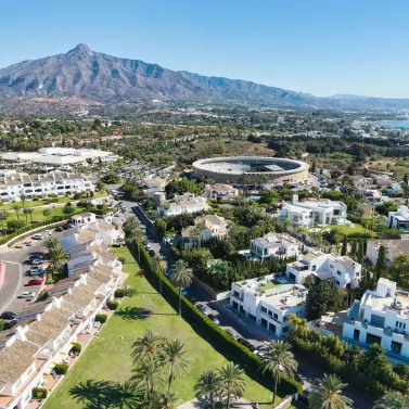 Sale of ground floor apartment in Nueva Andalucía