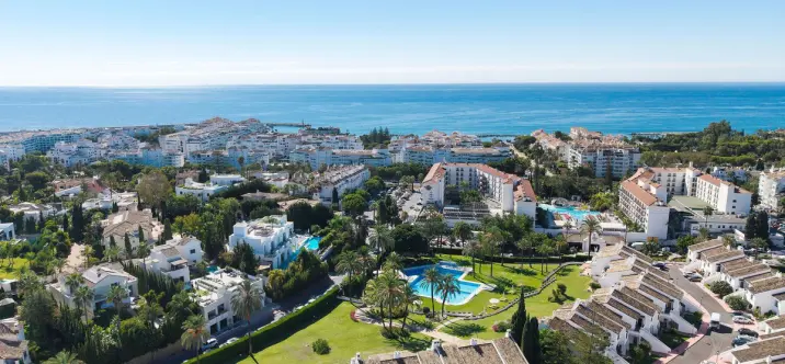 Sale of ground floor apartment in Nueva Andalucía 1