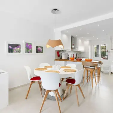 Sale of ground floor apartment in Nueva Andalucía