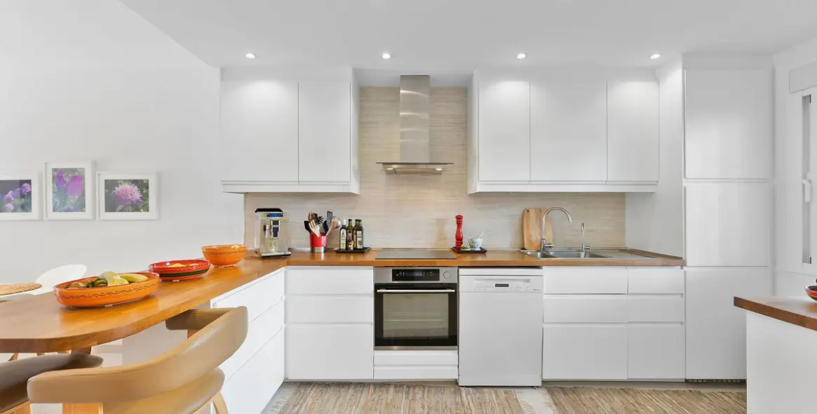 Venta de apartamento en planta baja en Nueva Andalucía 9