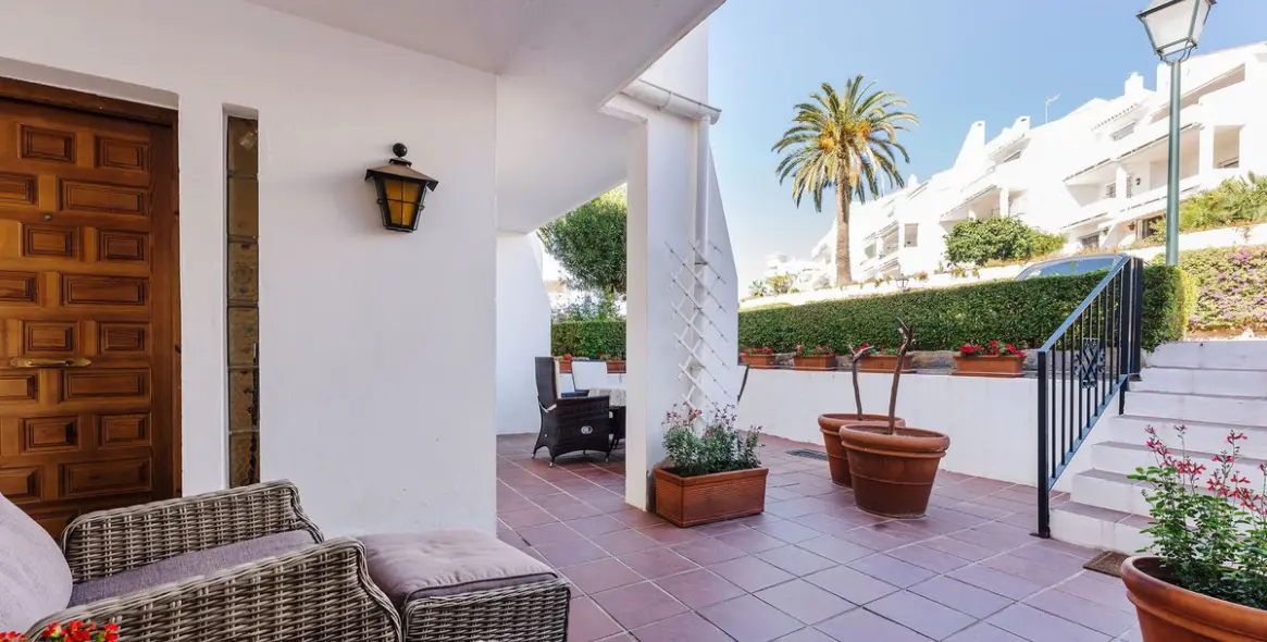 Venta de apartamento en planta baja en Nueva Andalucía 22