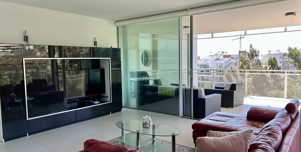 Venta de apartamento en planta media en Fuengirola 4
