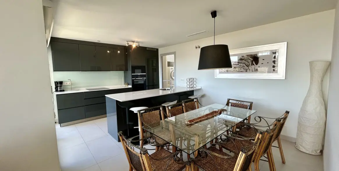 Venta de apartamento en planta media en Fuengirola 6