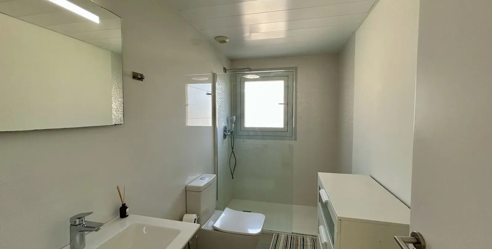 Venta de apartamento en planta media en Fuengirola 19