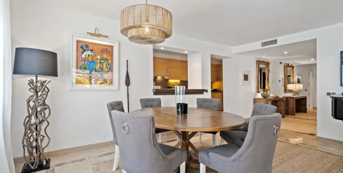 Sale of ground floor apartment in Marbella 8