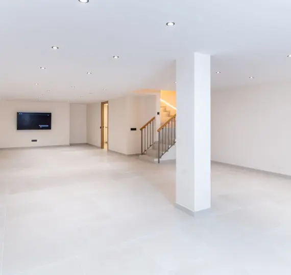 Sale of townhouse in New Golden Mile