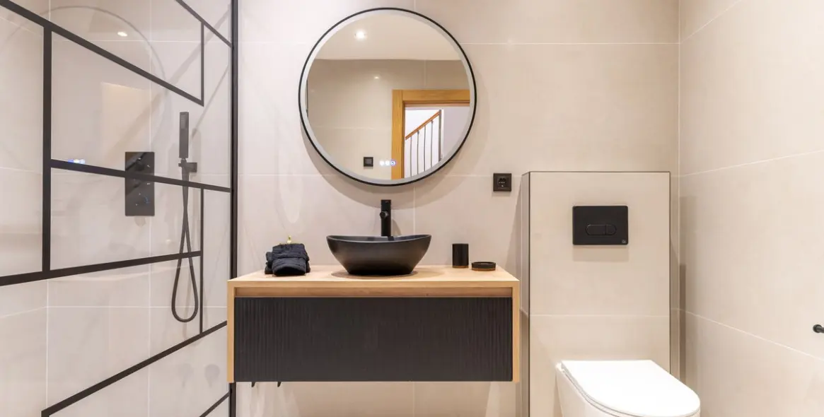 Sale of townhouse in New Golden Mile 10