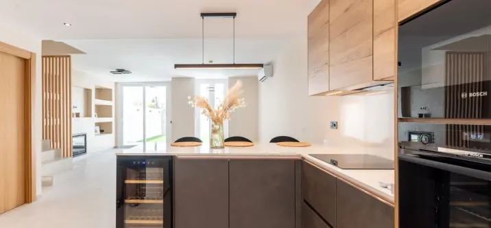 Продажа таунхауса в New Golden Mile 4