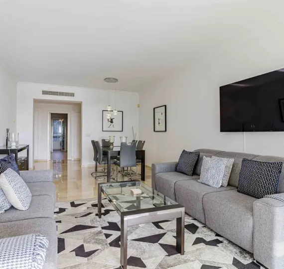 Продажа апартаментов на первом этаже в La Quinta