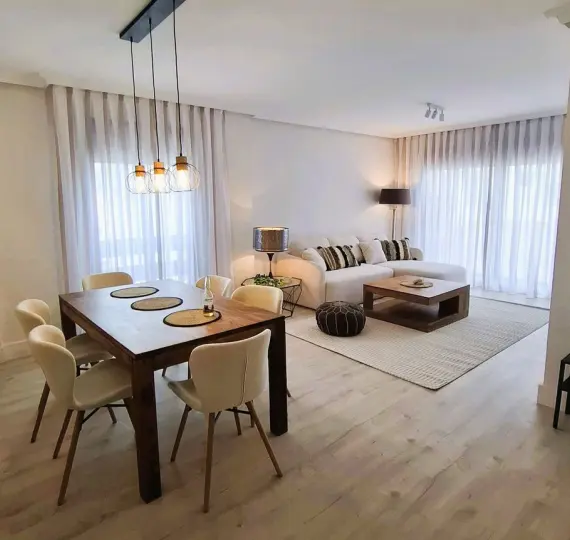 Sale of middle floor apartment in Nueva Andalucía