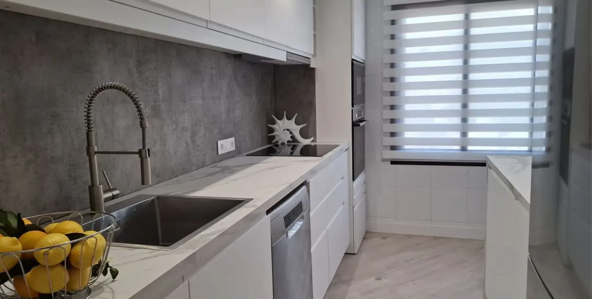 Продажа апартаментов на среднем этаже в Nueva Andalucía 9