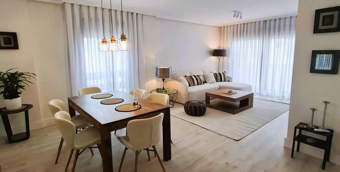 Sale of middle floor apartment in Nueva Andalucía 2