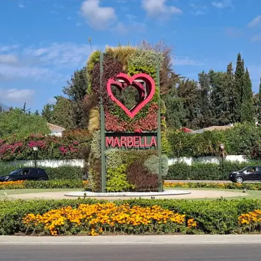 Venta de apartamento en planta media en Nueva Andalucía