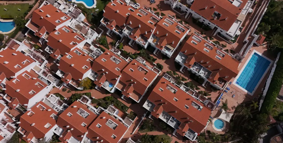 Продажа апартаментов на среднем этаже в Nueva Andalucía 40