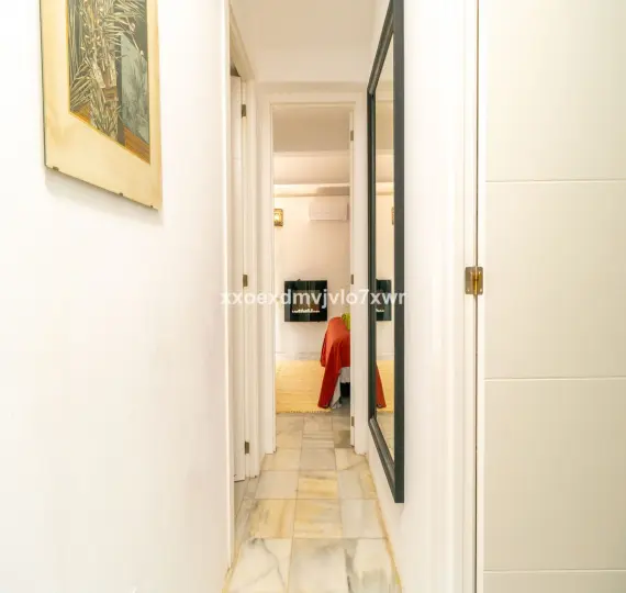 Продажа дома на две семьи в Estepona