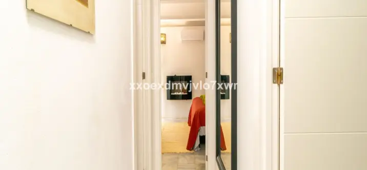 Продажа дома на две семьи в Estepona 4