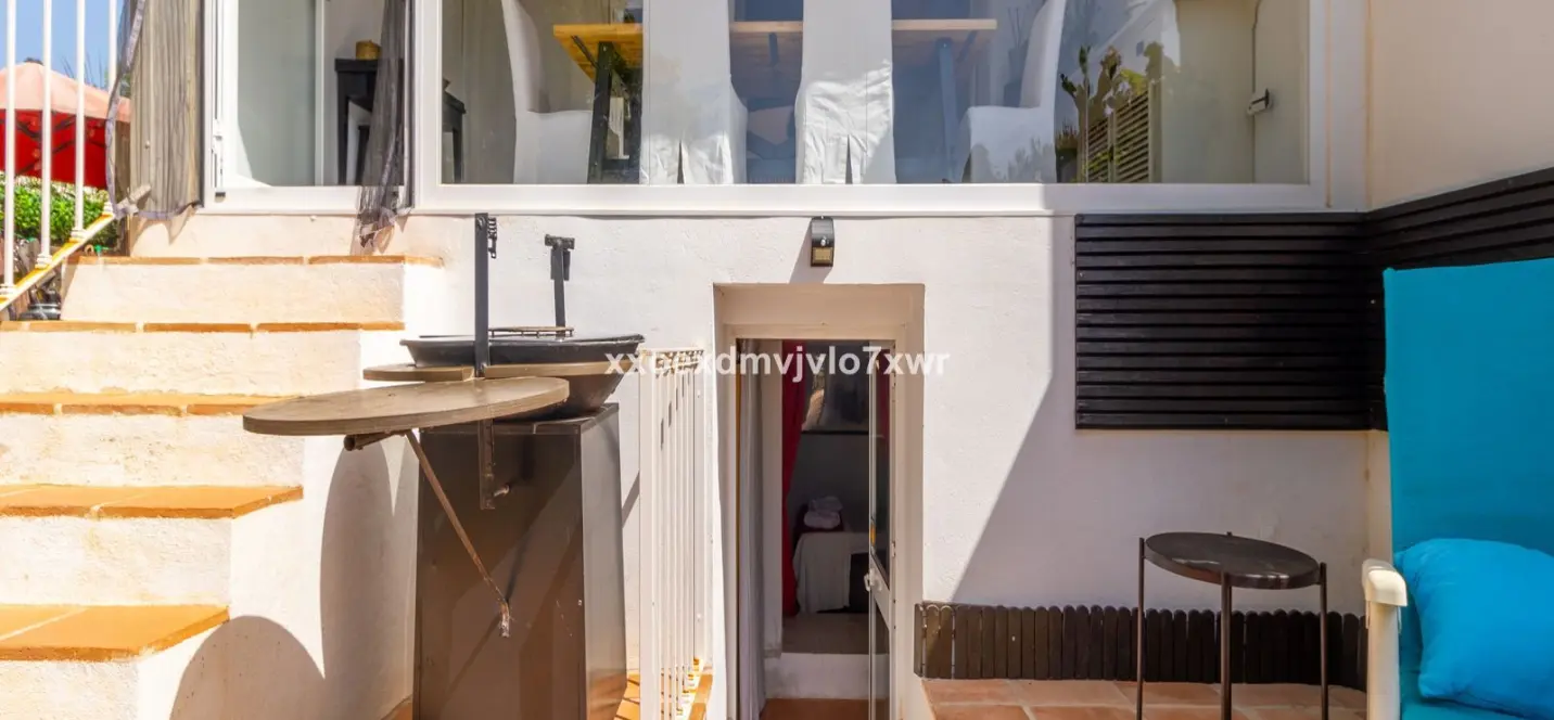 Sale of semi-detached house in Estepona 3