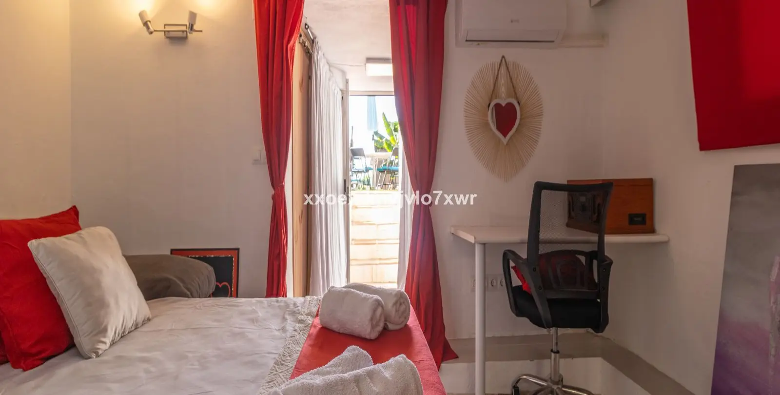 Продажа дома на две семьи в Estepona 21