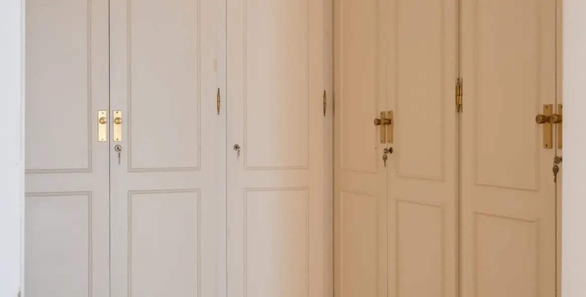 Sale of middle floor apartment in Guadalmina Alta 12