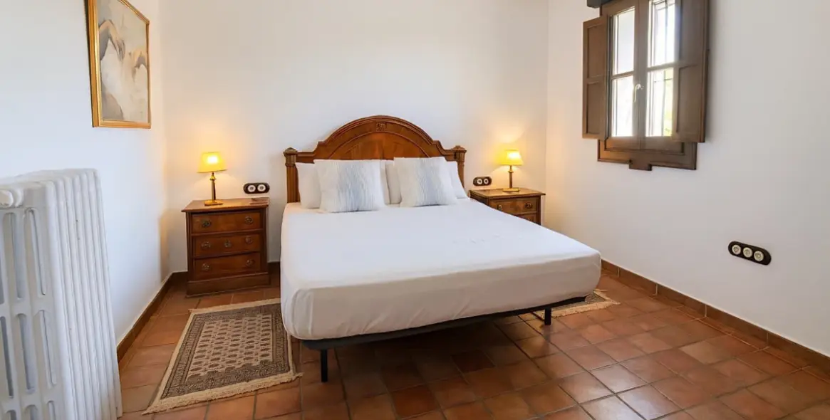 Sale of detached villa in Ronda 19