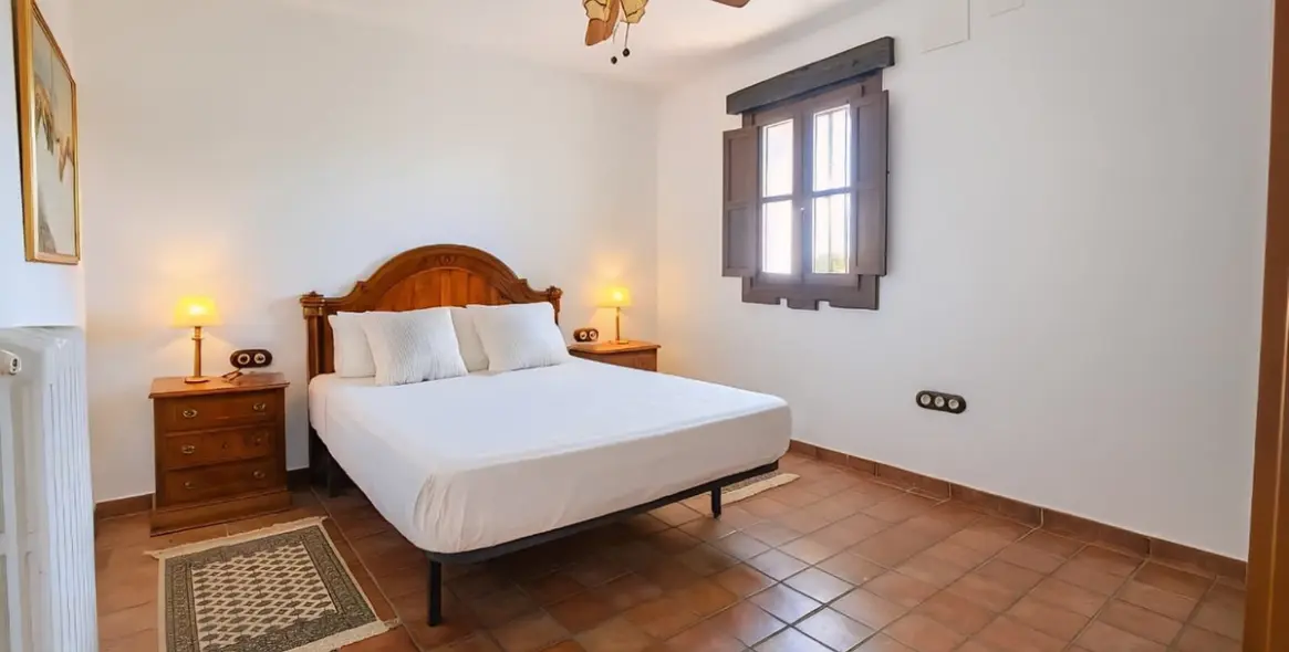 Sale of detached villa in Ronda 20