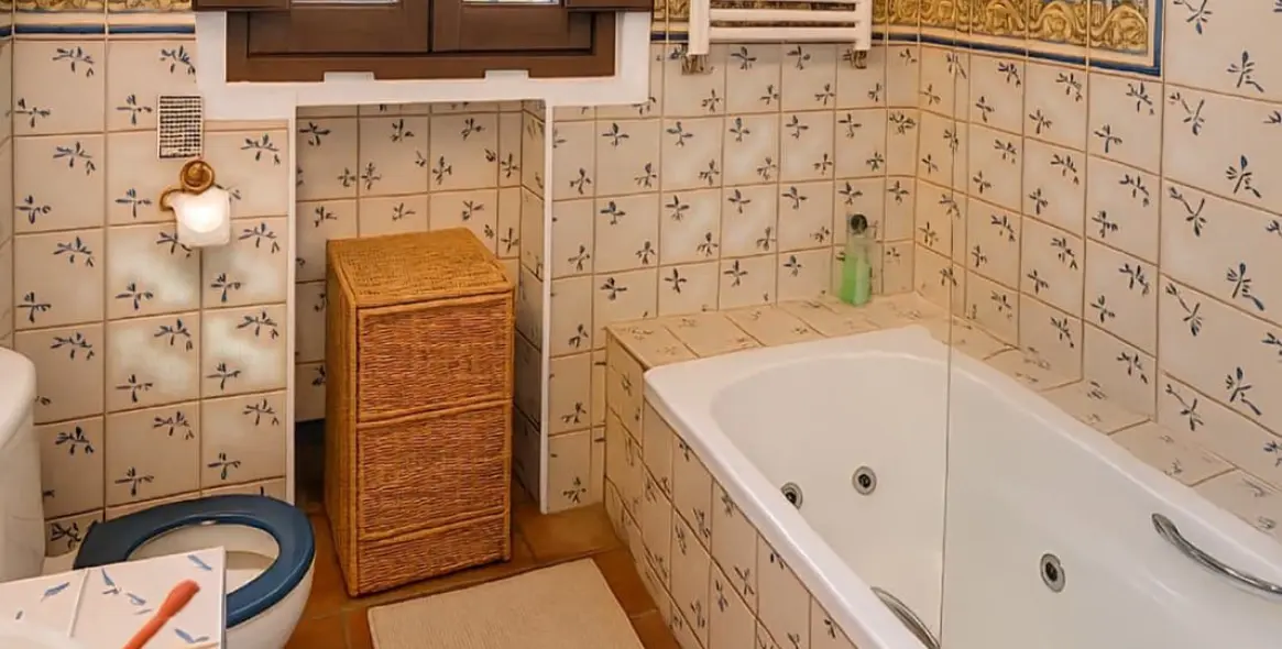 Продажа  отдельно стоящей виллы в Ronda 25