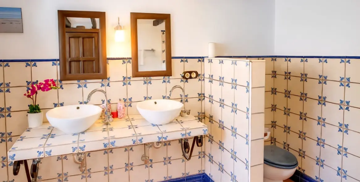 Продажа  отдельно стоящей виллы в Ronda 44