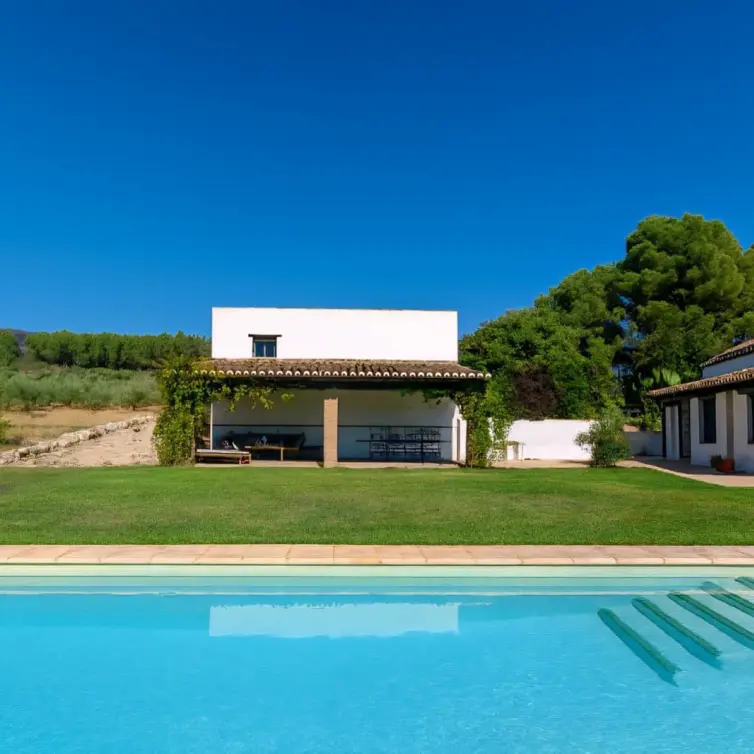 Sale of detached villa in Ronda