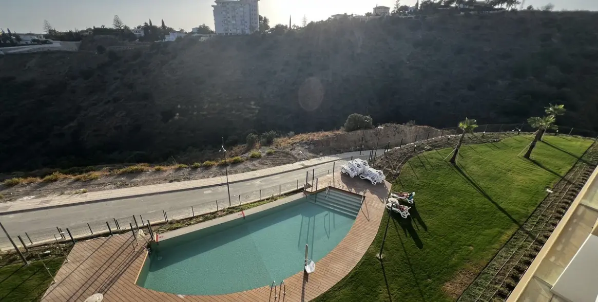 Продажа апартаментов на среднем этаже в Benalmadena 12