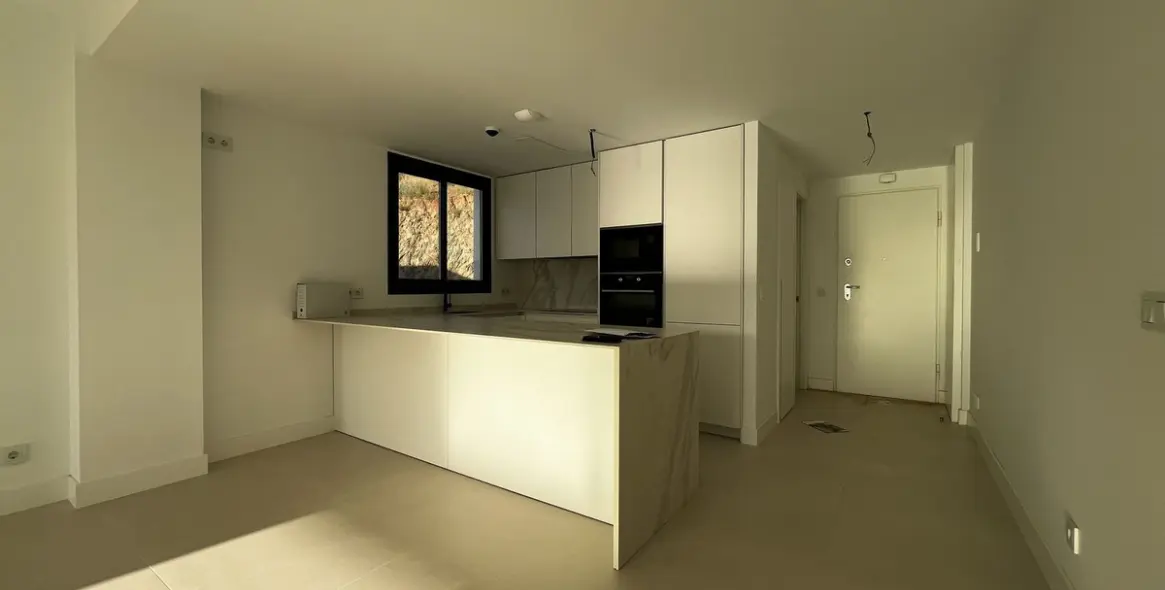 Продажа апартаментов на среднем этаже в Benalmadena 15