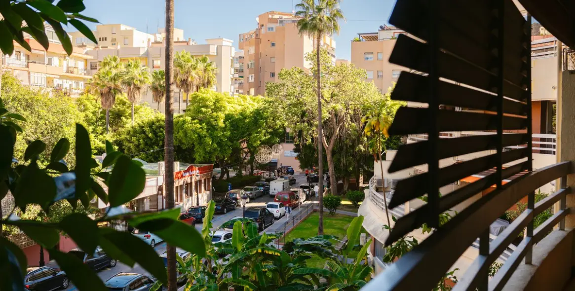Sale of middle floor apartment in Marbella 34