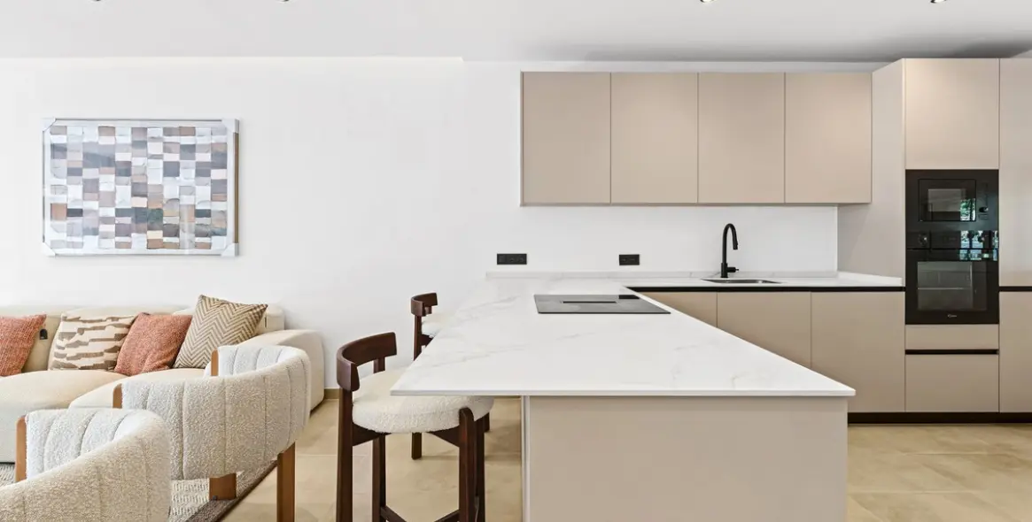 Продажа апартаментов на первом этаже в Nueva Andalucía 9