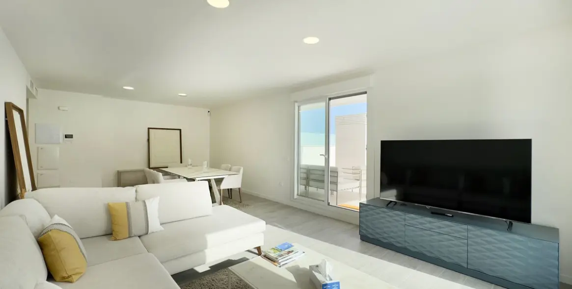 Sale of penthouse in Nueva Andalucía 8