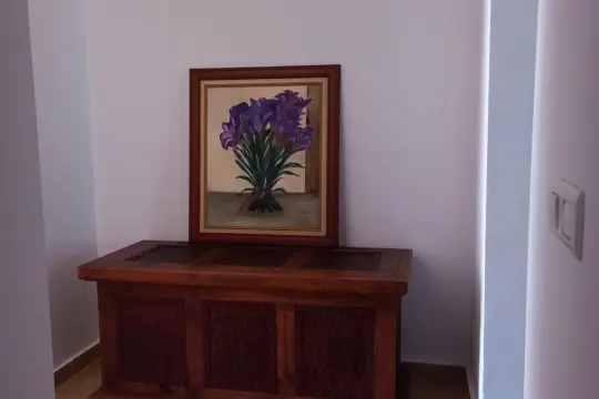 Image 8 thumb