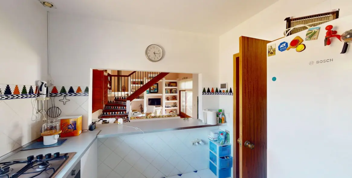 Продажа  отдельно стоящей виллы в Chilches 11