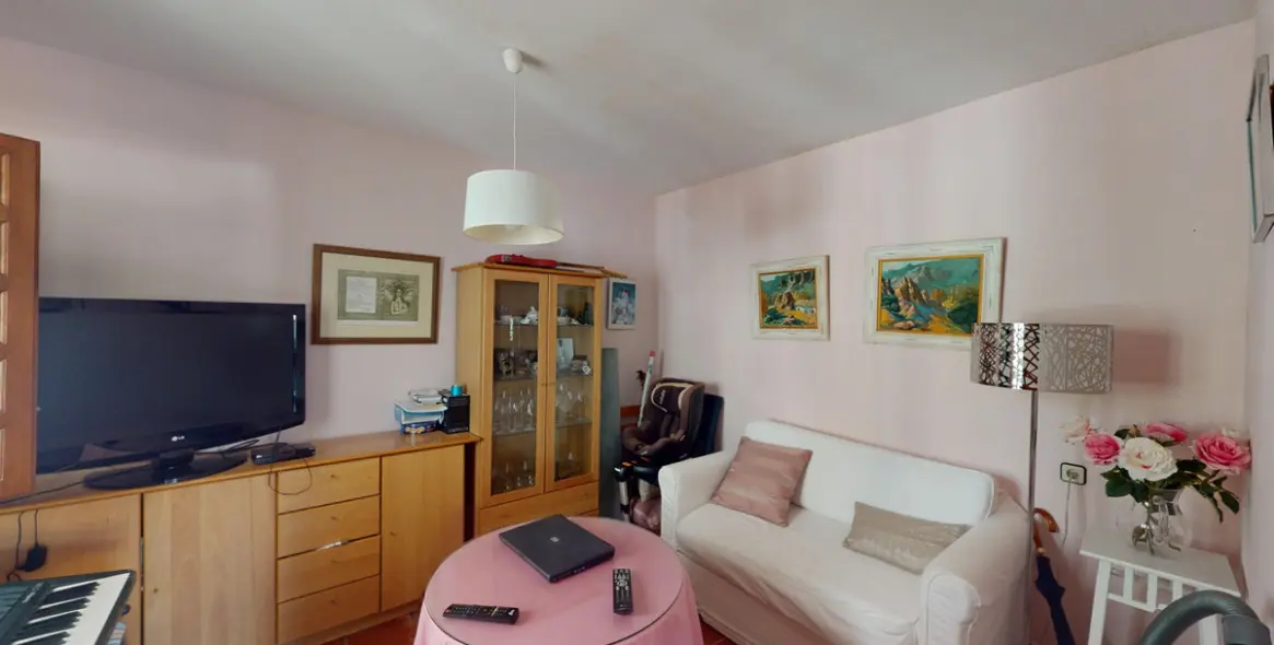 Продажа  отдельно стоящей виллы в Chilches 13