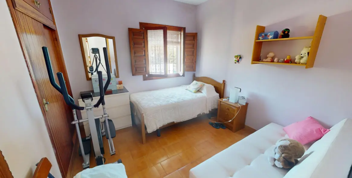 Продажа  отдельно стоящей виллы в Chilches 18