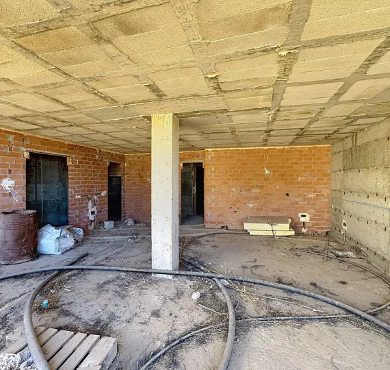 Sale of detached villa in Valtocado