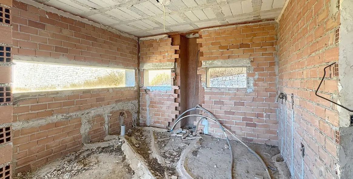 Sale of detached villa in Valtocado 6