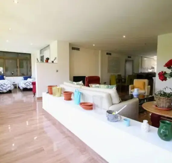 Venta de apartamento en planta media en Torremolinos